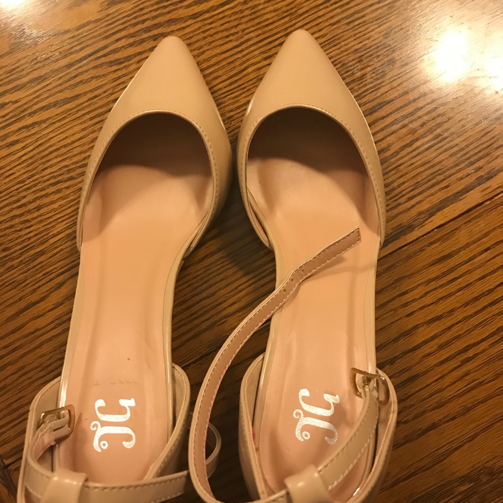 Shoes - Picture 2 of 3